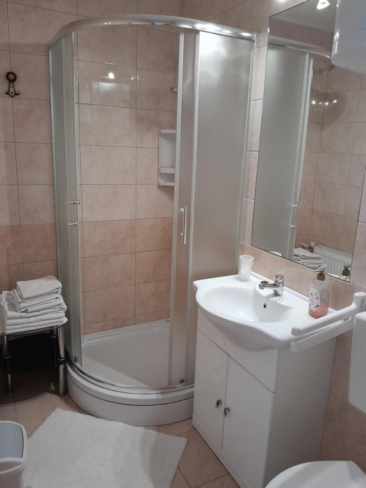 Aparthouse Ani Radovljica Ngoại thất bức ảnh